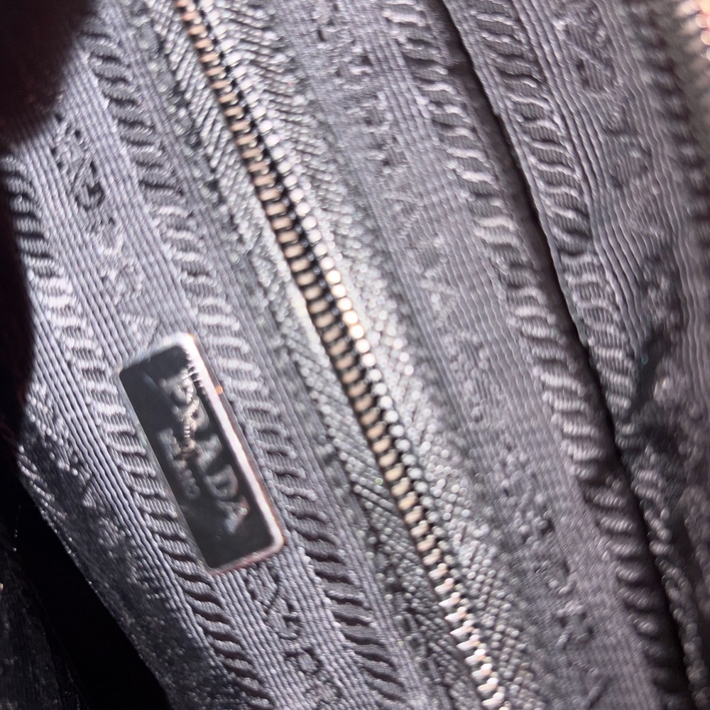 Prada Black Quilted Shoulder Bag with Chain Detail - Picture 2 of 8